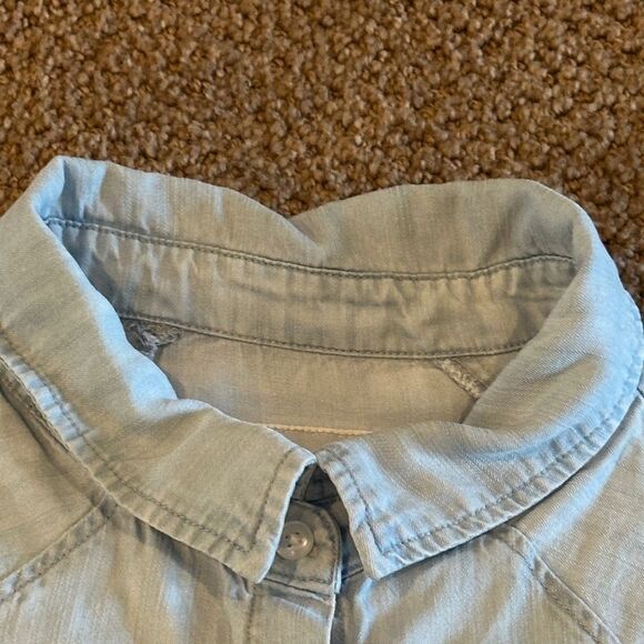 Rails Women’s Light Blue Cold Shoulder Button Down Shirt - Size XS - Picture 6 of 9